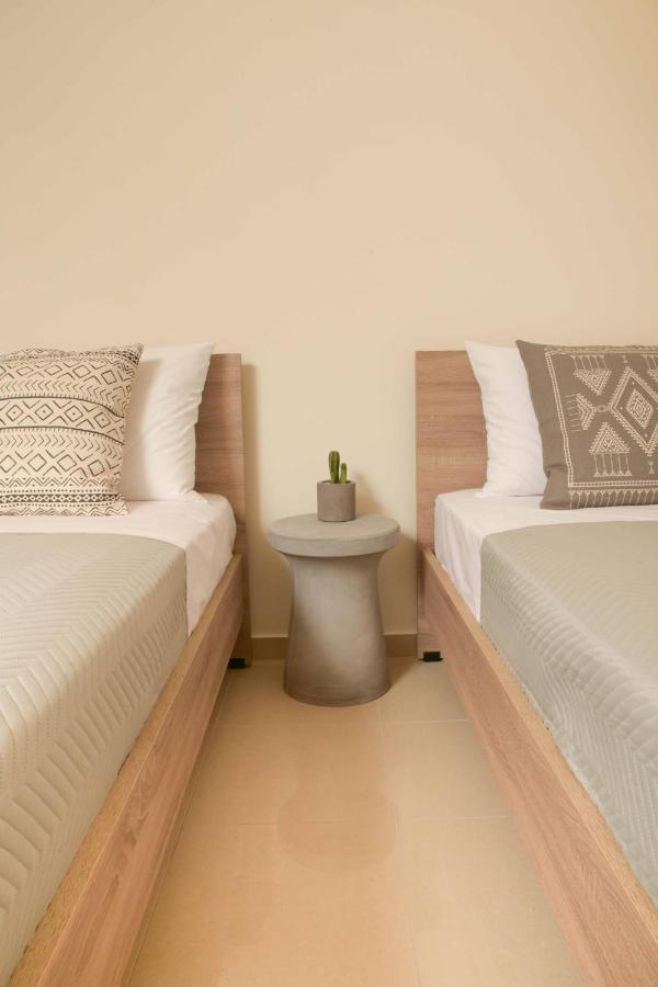 Oikies Luxury Apartments With Private Free Parking Area Ágios Nikólaos 외부 사진