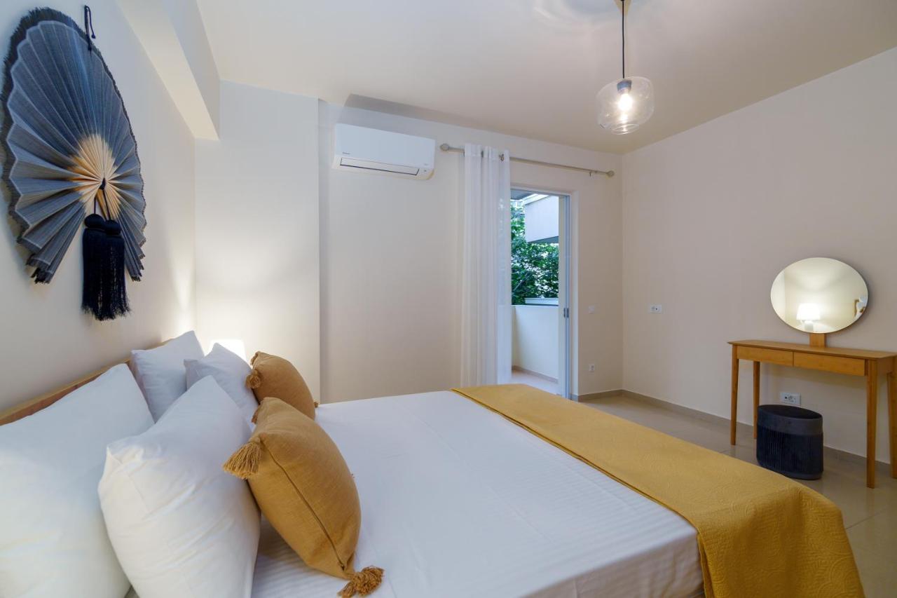Oikies Luxury Apartments With Private Free Parking Area Ágios Nikólaos 외부 사진
