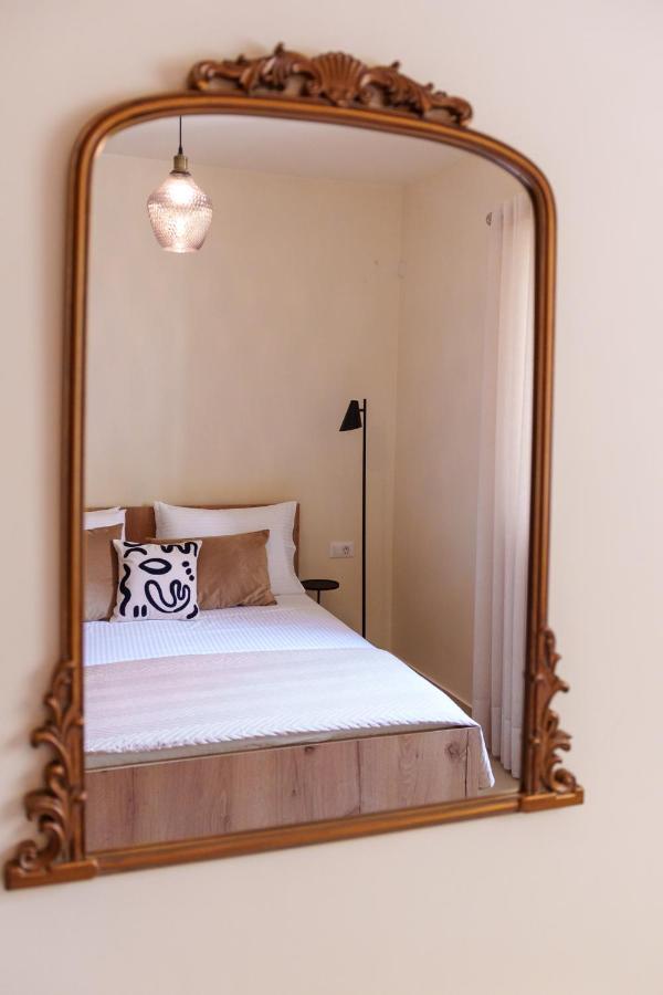 Oikies Luxury Apartments With Private Free Parking Area Ágios Nikólaos 외부 사진