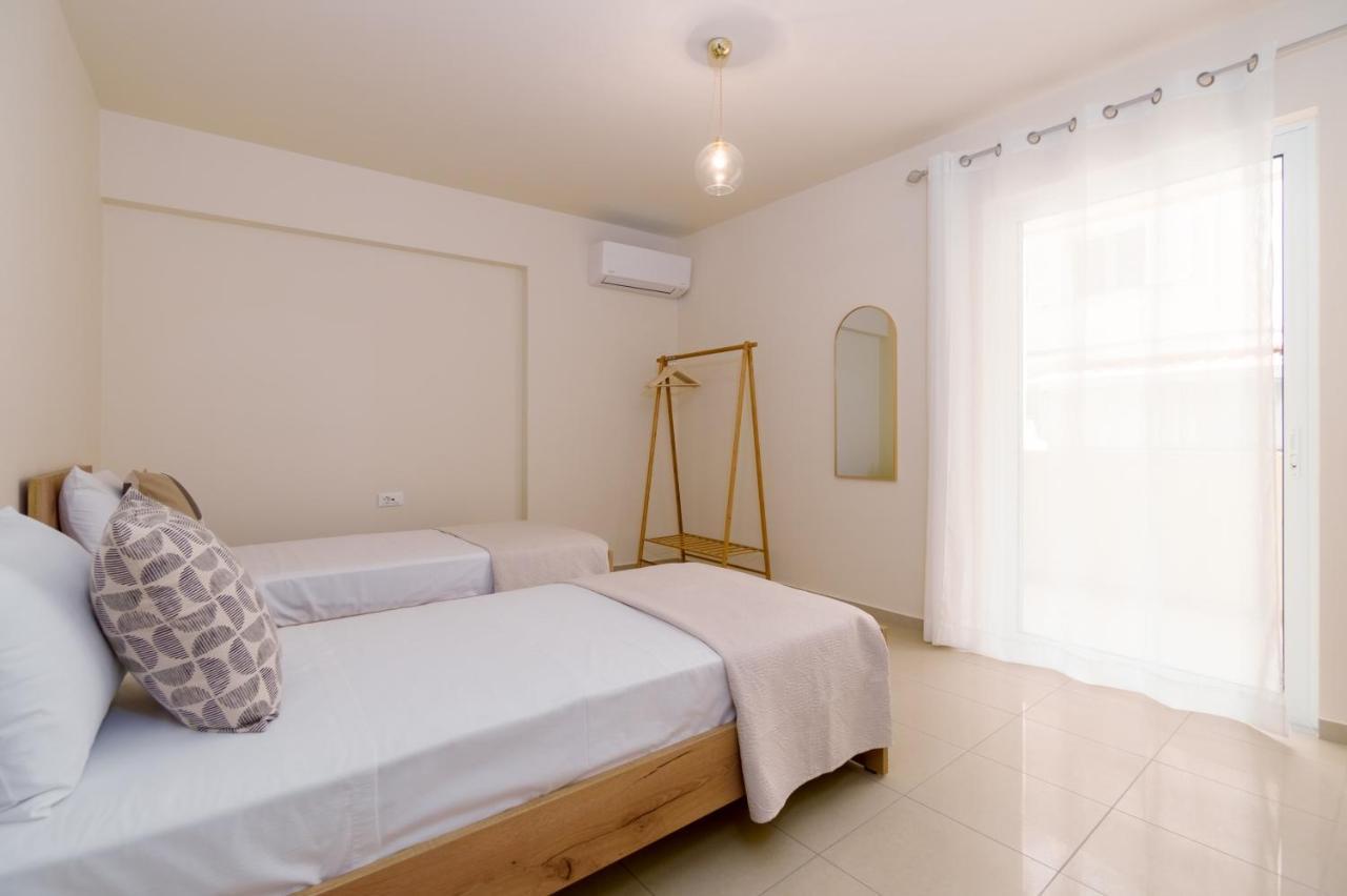Oikies Luxury Apartments With Private Free Parking Area Ágios Nikólaos 외부 사진